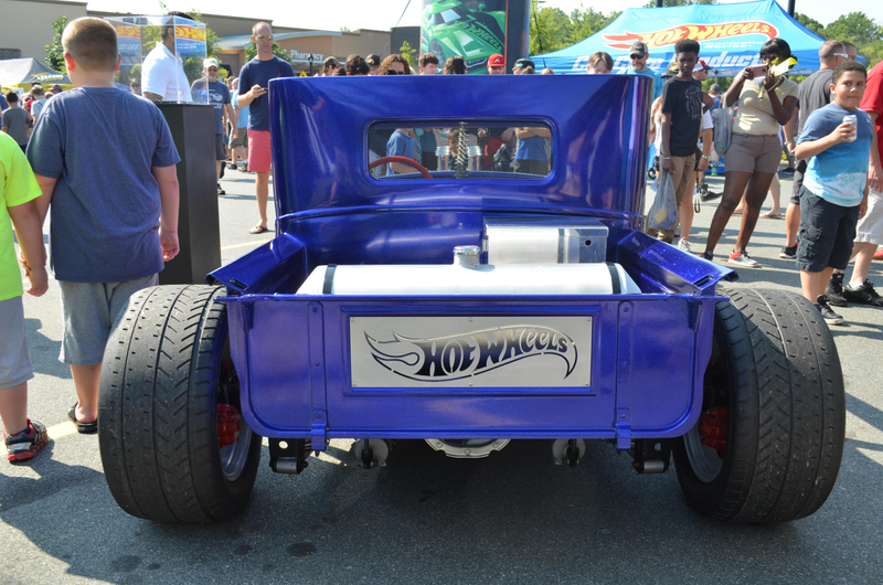 Illustration for article titled Hot Wheels Legends Tour: Charlotte - Photo Dump
